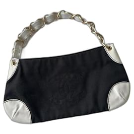 Chanel-Chanel „Olsen“ baguette bag-Black,White