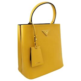 Prada-Bolsa Prada Panier em couro Saffiano amarelo-Amarelo