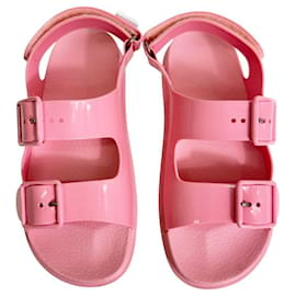 Gucci-GUCCI GG Buckled Bubblegum Pink Rubber Sandals  Chunky Foovery good conditiond Ridged Sole 38-Pink