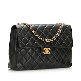 Chanel-Black Chanel Jumbo Classic Lambskin Single Flap Shoulder Bag-Black