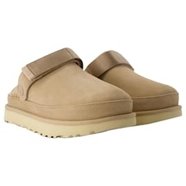 Ugg-W Goldenstar Slides - UGG - Leather - Brown-Brown