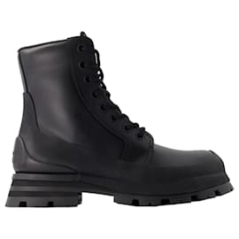 Alexander Mcqueen-Wander Ankle Boots - Alexander McQueen - Calfskin - Black-Black