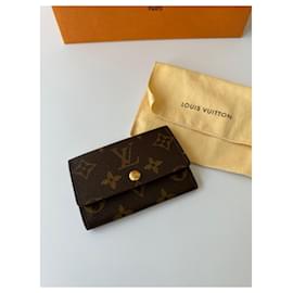 Louis Vuitton-keychain/ Multiclée 6 Monogram Louis Vuitton-Brown