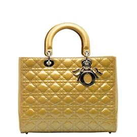 Dior-Bolsa grande Cannage Patent Lady Dior-Amarelo