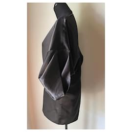 Gestuz-Mini-robe noire GESTUZ, manches kimono larges taille S-Noir