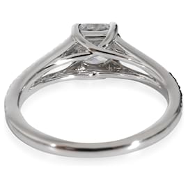 Tiffany & Co-TIFFANY & CO. Anello di fidanzamento con diamante Lucida con gambo diviso, Platino D VVS2 0.70ct-Altro