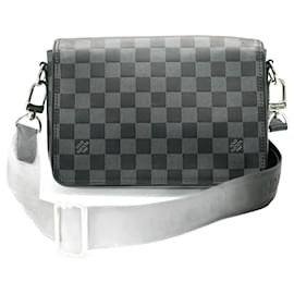 Louis Vuitton-Louis Vuitton Onyx Damier Infini Studio Messenger-Black,Grey