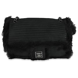 Chanel-Chanel Bolsa com aba CC preta com ponto horizontal shearling-Preto
