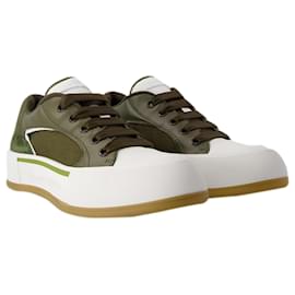 Alexander Mcqueen-Zapatillas Deck - Alexander McQueen - piel de becerro - Caqui-Verde,Caqui