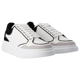 Alexander Mcqueen-Sneakers Oversize - Alexander Mcqueen - Pelle - Bianco-Bianco