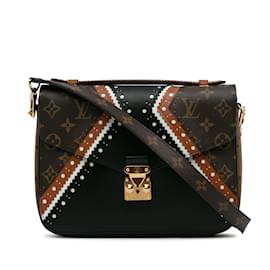 Louis Vuitton Monogram Pochette Métis Strap – The Style Lister