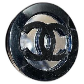 Spilla Chanel Nera in Resina Nero