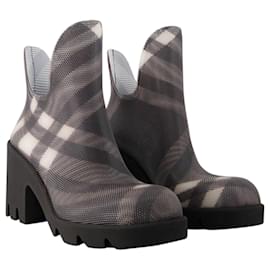 Burberry-Botas Lf Marsh Heel - Burberry - Outros - Preto-Preto