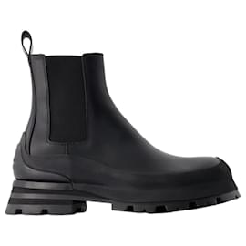 Alexander Mcqueen-Wander Ankle Boots - Alexander McQueen - Calfskin - Black-Black