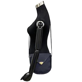 Yves Saint Laurent-Envelope Crossbody Bag-Black