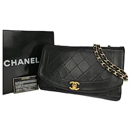 Chanel-Chanel Diana-Black