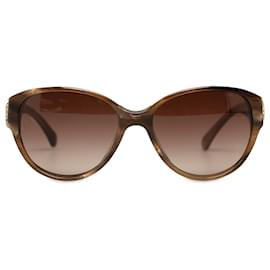 Chanel-Gafas de sol cuadradas de color marrón Chanel-Castaño