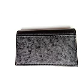 Prada-saffiano-Black