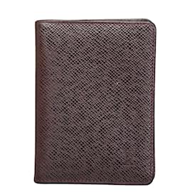 Louis Vuitton-Louis Vuitton Taiga Porto  2 Cult Vertical Travel Pass Case Leder Kartenetui M30496 In sehr gutem Zustand-Braun