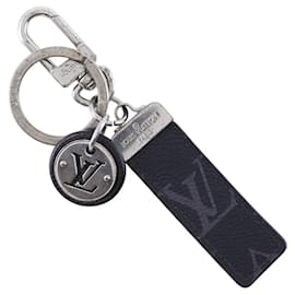 Louis Vuitton-Louis Vuitton keyring-Black