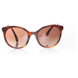 Chanel-Chanel, round tortoise sunglasses-Brown