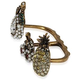 Gucci-Gucci-Fruchtanhänger aus künstlichen Perlen und Kristallen zwischen dem Fingerring-Andere