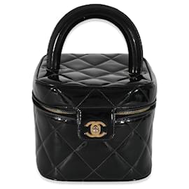 Chanel-Chanel vintage 24K Black Patent CC Vanity Case-Black