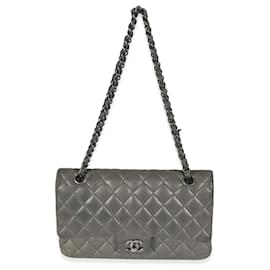 Chanel-Chanel grigio metallizzato nabuk medio classico foderato con patta-Grigio,Metallico
