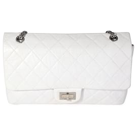 Chanel-Chanel White Aged couro de bezerro acolchoado 2.55 Reedição 227 Aba-Branco