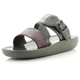 Louis Vuitton-LOUIS VUITTON Monogram Sunbath Flat Mule Sandals T39 EU-Kaki
