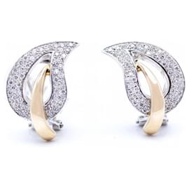 Autre Marque-Earrings White Rose Gold with Diamonds.-Golden