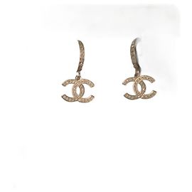 Chanel Boucles d'oreilles Bijouterie dorée