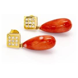 Autre Marque-Ohrringe aus Gold, Korallen und Diamanten.-Golden,Orange