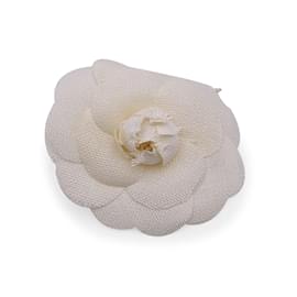 Chanel-Vintage White Fabric Flower Brooch Pin Camelia Camellia-White