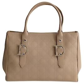 Dior-Dior cannage tote handbag in beige leather-Beige