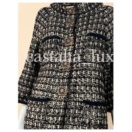 Chanel-10K$ Nuova Parigi / Cappotto Byzance con bottoni gioiello-Multicolore