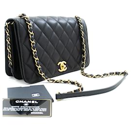 Chanel-CHANEL Bolsa de Ombro com Aba Completa em Pele de Cordeiro Preto Acolchoado-Preto