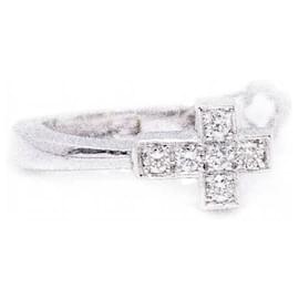 Autre Marque-White Gold Cross Earrings.-Silvery