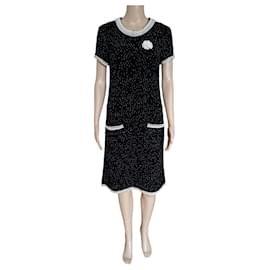 Chanel-Chanel black cashmere dress with pearls-Black