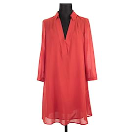 Bash-rotes Kleid-Rot