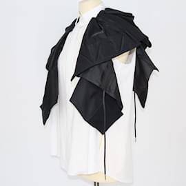 Sacai-Sacai White/Black Pleated Sleeve Shirt Dress-Black