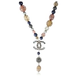 Chanel-Silberfarbener Chanel 2006 CC RHINESTONE, Halskette mit Kunstperlen und Perlen-Andere