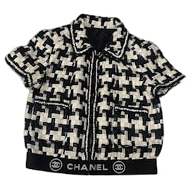 Chanel-Jackets-Black