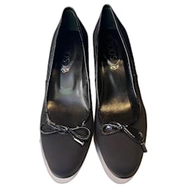 Tod's-Chaussures à talons-Noir