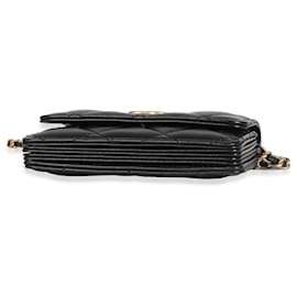Chanel-Porta-cartões Chanel preto acolchoado em pele de cordeiro com babados e corrente-Preto