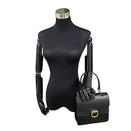 Céline-Handtasche aus Leder mit Klappe-Schwarz