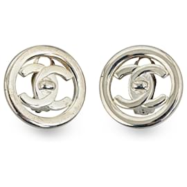 Chanel-Chanel Silver CC Turn Lock Clip-On Earrings-Silvery