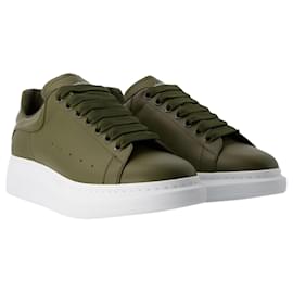 Alexander Mcqueen-Oversized Sneakers - Alexander McQueen - Leather - Khaki-Green,Khaki