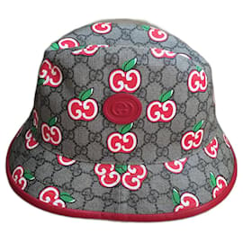 Gucci-Hats-Beige