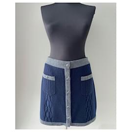 Chanel-New Paris / Hamburg Cashmere Jacket And Skirt-Navy blue